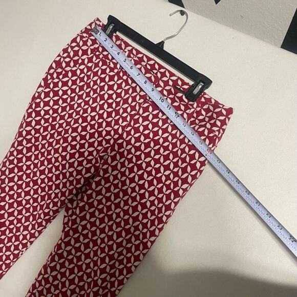 Ann Taylor LOFT Julie Fit Skinny Ankle Pants Printed Red - Size 8 - Picture 8 of 9